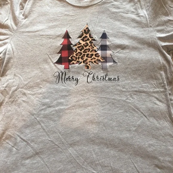 Merry Christmas gray t-shirt, leopard, Buffalo plaid, size large - Picture 2 of 2